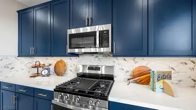 650 Semitone Lane, Henderson, NV 89015 Kitchen
