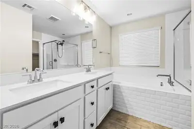 10334 Apefly Street, Las Vegas, NV 89141 Primary Bathroom