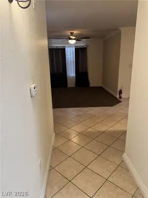 1150 North Buffalo Drive 1075 Entrance Foyer