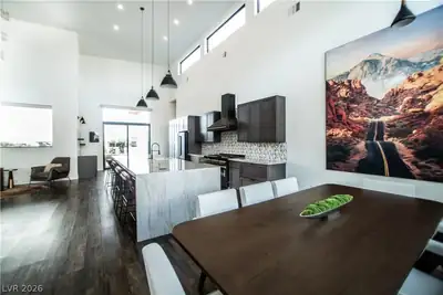 3030 South Formula Court Dining Area