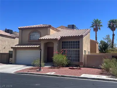 3440 MIDDLE VIEW Drive 