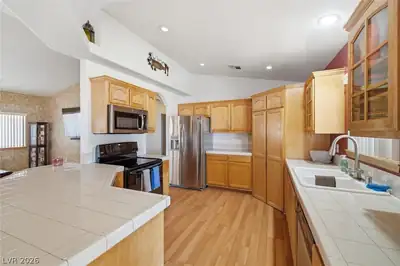 1660 Tiptop Trail, Pahrump, NV 89048 Kitchen