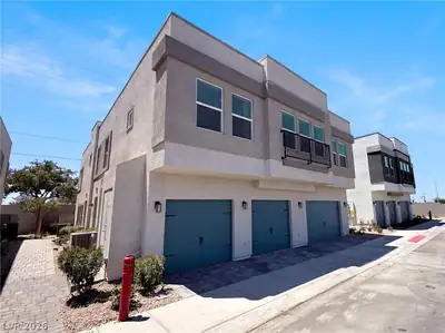 541 Bellum Drive 1064, Henderson