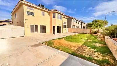 3725 Deer Flats Street, Las Vegas, NV 89129 Yard