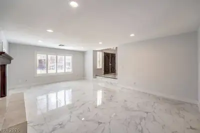 3743 Lone Mesa, Las Vegas, NV 89147 