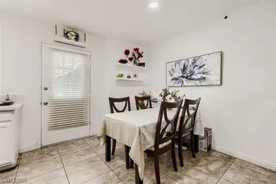 7066 Burcot Avenue B62 Dining Area