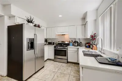7066 Burcot Avenue B62 Kitchen
