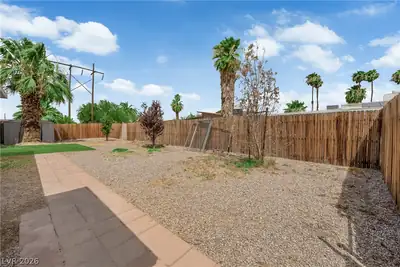 2506 Winterwood Boulevard, Las Vegas, NV 89142 Yard