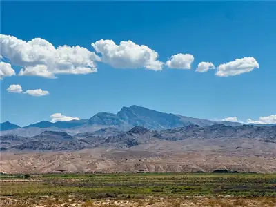 NW4 SE NW4 SEC 25 15 68 SEC 25 TWP15 RNG 68 Moapa, NV 89040
