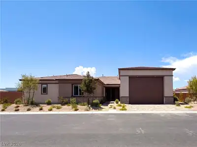 8239 Gusty Brook Street, Las Vegas