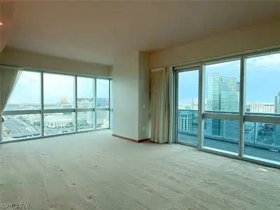 4471 Dean Martin Drive 3810 Living Room