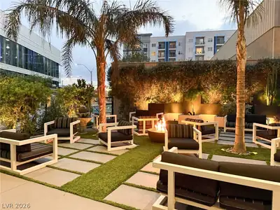 4471 Dean Martin Drive 3810 Patio