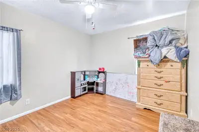 1715 Santa Paula Drive, Las Vegas, NV 89104 Bedroom