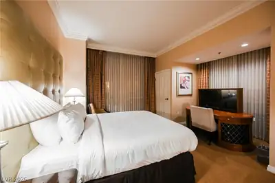 145 HARMON Avenue 1021 Bedroom