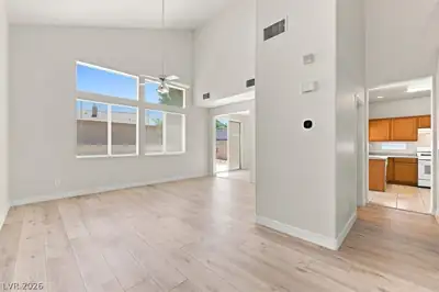 2681 Park Creek Lane, Henderson, NV 89052 Living Room