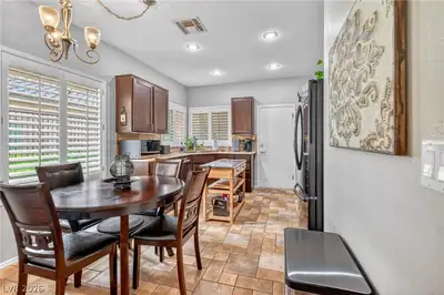 2328 Fossil Canyon Drive Dining Area