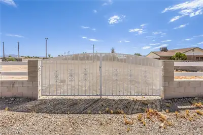 Fairfield Avenue, Las Vegas, NV 89123 Fence