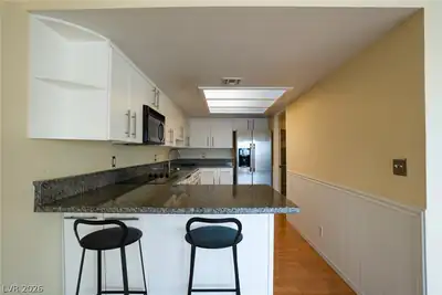 687 Marina Drive 32 Kitchen