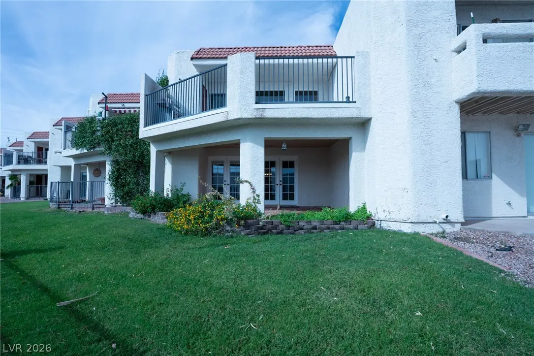 687 Marina Drive 32