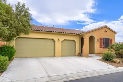 6636 Chelton Oaks Street, North Las Vegas, NV 89084 Front of Structure