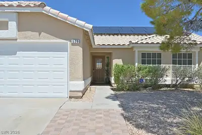 530 Reliance Avenue, Henderson, NV 89002 Front of Structure