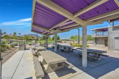 530 Reliance Avenue, Henderson, NV 89002 Patio