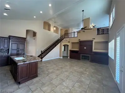 10619 Sunwind Avenue Living Room