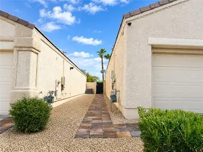 5705 Eagle Claw Avenue, Las Vegas, NV 89130 Side of Structure