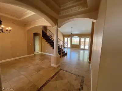 11000 Pine Knolls Court Entrance Foyer