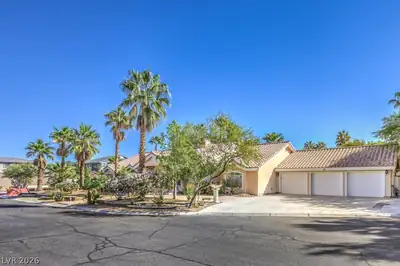 7755 Coley Avenue, Las Vegas, NV 89117 Front of Structure
