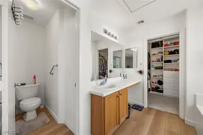 7707 Whitesboro Court Primary Bathroom