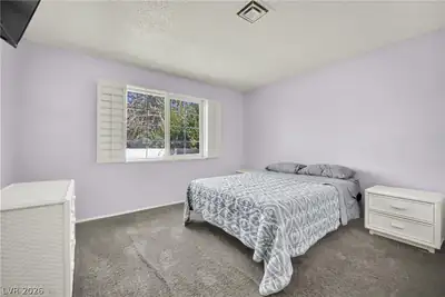 5412 Del Monte Avenue, Las Vegas, NV 89146 Bedroom