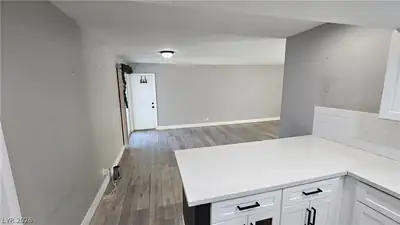 3604 Braewood Drive, Las Vegas, NV 89121 Kitchen