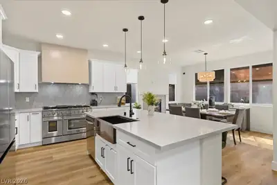 10939 Saint Rafael Street Kitchen