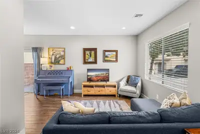 1478 Evening Song Avenue, Henderson, NV 89012 
