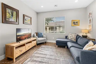 1478 Evening Song Avenue, Henderson, NV 89012 