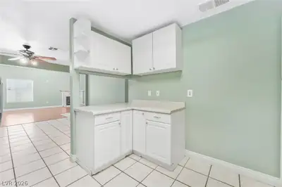 3429 Booth Street Kitchen