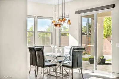 4395 Conough Lane Dining Area