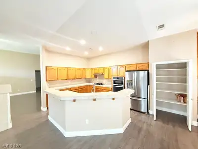 275 Macsnap Avenue, Las Vegas, NV 89183 Kitchen