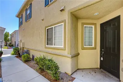 3909 Sweet Pine Street 102 