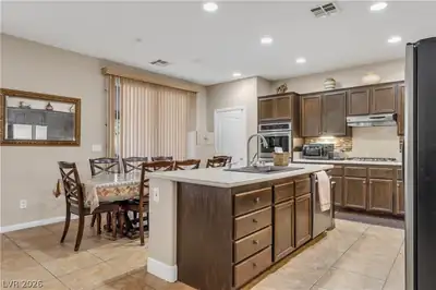 3069 Regal Cove Street, Las Vegas, NV 89117 Kitchen