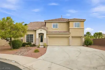 28 Glaring Court Henderson, NV 89002