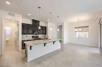 505 Harvest Rain Avenue 