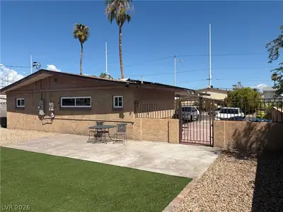 5213 Pebble Beach Boulevard, Las Vegas, NV 89108 Back of Structure