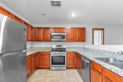 6041 El Sol Drive, Las Vegas, NV 89142 Kitchen