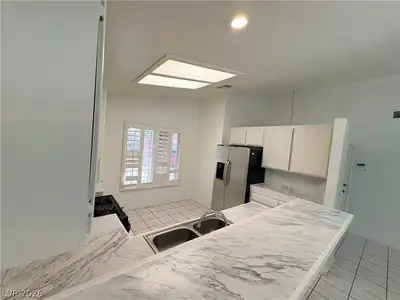 638 Rubber Tree Avenue, North Las Vegas, NV 89032 Kitchen