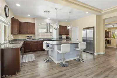 8194 Duncan Peak Court, Las Vegas, NV 89139 Kitchen