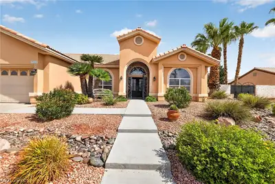 7712 Silver Wells Road, Las Vegas, NV 89149 Front of Structure
