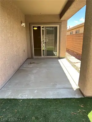 4112 GLIDING GULLS Avenue, North Las Vegas, NV 89084 Patio