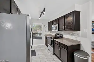 2606 South Durango Drive 281 Kitchen